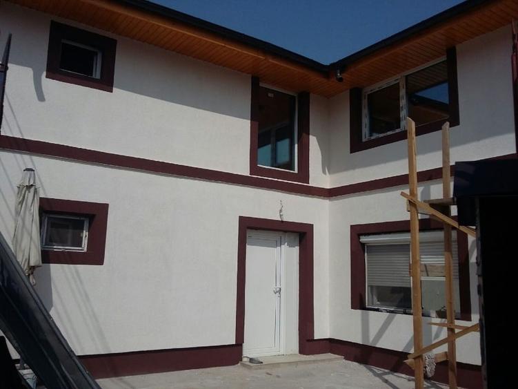 Casa 2 familii intrari separate - 11