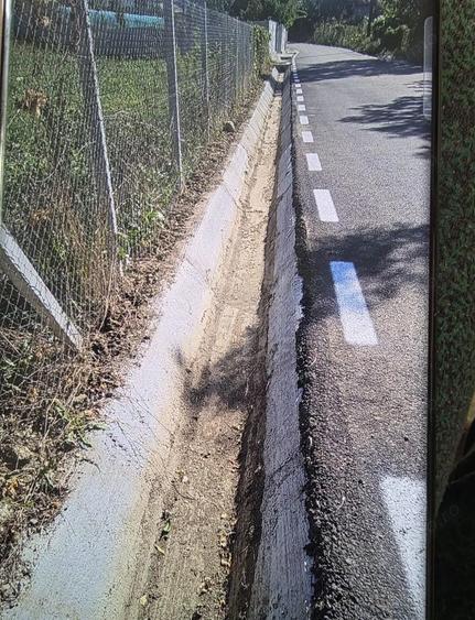 TEREN INTRAVILAN//COM. PLOPU//1300//2700 MP - 8