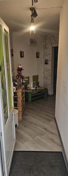 Spatiu Comercial, 80 Mp,  De Vanzare, B-dul 1 Dec 1988 - 4