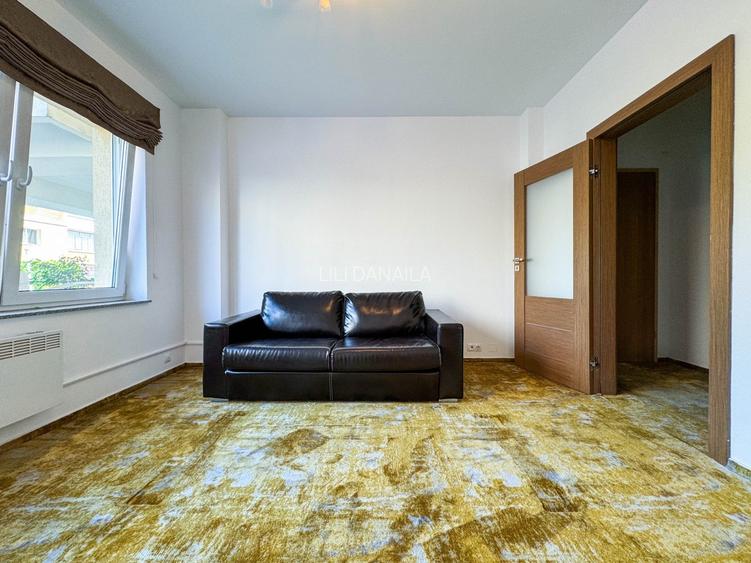 Inchiriez spatiu comercial