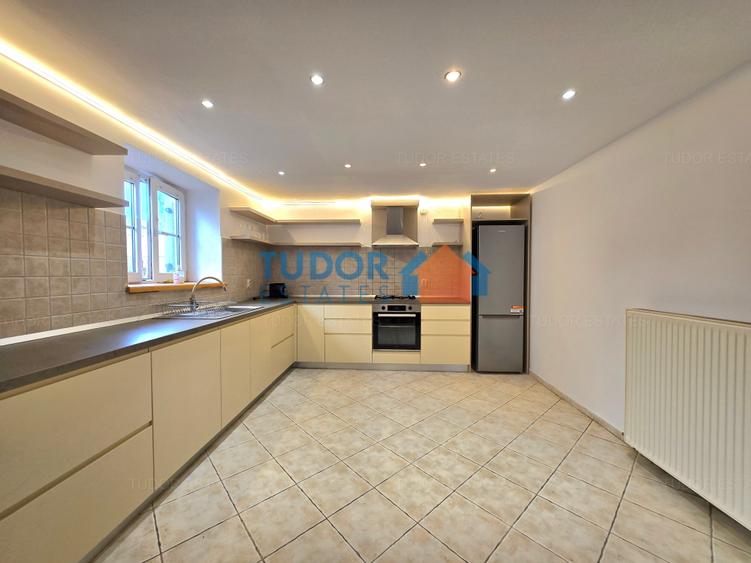 Elegant Fully Furnished Duplex Villa with Garden in Băneasa Residential Park - 8