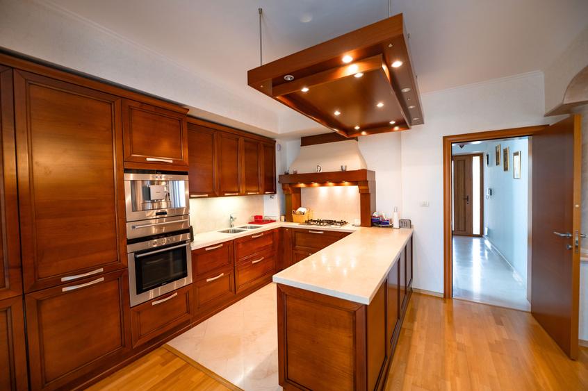 Exclusivitate, Poiana-Centru, P+1, 1640mp teren, 450mp SU, mobilata,utilata - 29