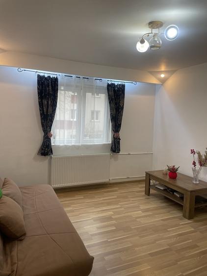 Berceni, Straja - 12