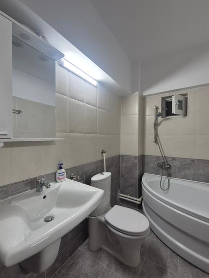 4 Camere, Capitol, Etaj Intermediar, Centrala pe Gaze - 20