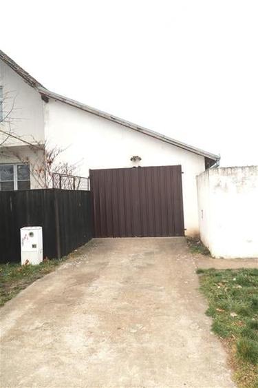 Casa 200 mp+ teren 1100 mp, 2 fronturi stradale - 3