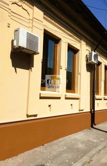 Unirii- Marasesti  vila 120 mp /4 camere/ Birou/ Showroom/ Creatie