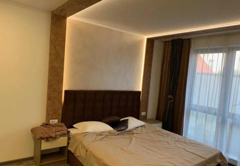 Apartament 3 camere, decomandat - zona Brasovul Vechi - 3