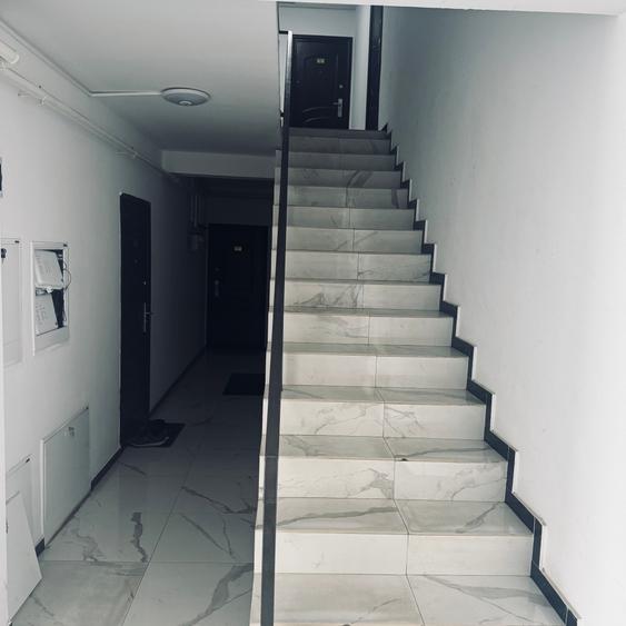 Vand apartament cu o camera mobilat si utilat etaj 1. - 12