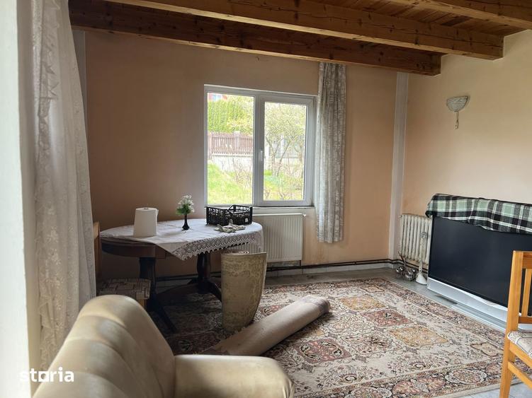 Casa cu 3 camere pe 2 etaje, teren 1000mp - 7