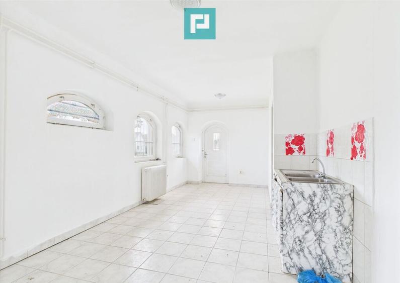 Casa cu 3 camere pentru investi?ii in Battonya - 3