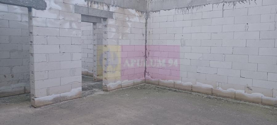 Sabareni, casa la rosu 116 mp utili, curte 607 mp - 5