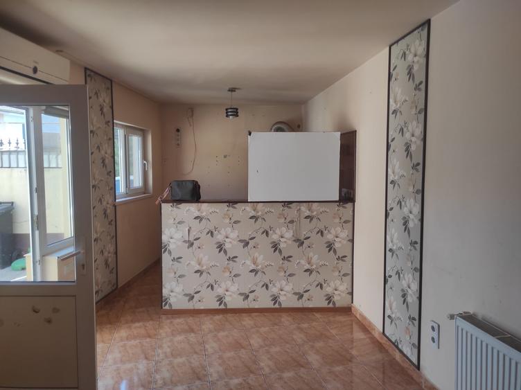 Trocadero - Casa 3 camere,  centrala gaze - 1