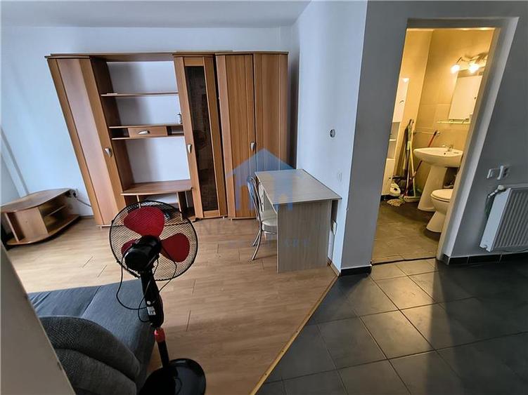 Garsonieră decomandată în Zorilor