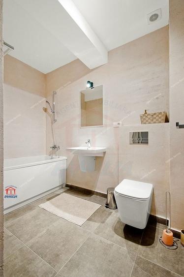 Apartament cu 3 camere decomandat, mobilat în Mazepa 2