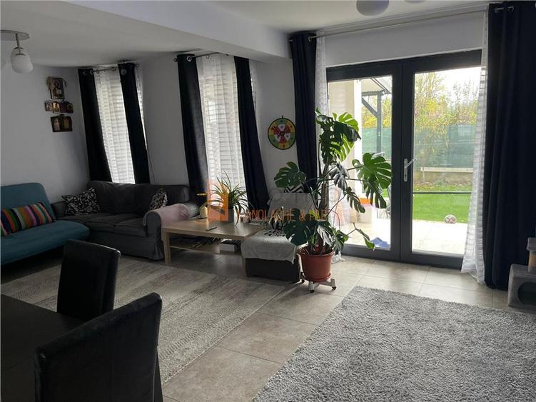 Casă individuală cu 4 camere cu Teren 300 Mp în Vernești