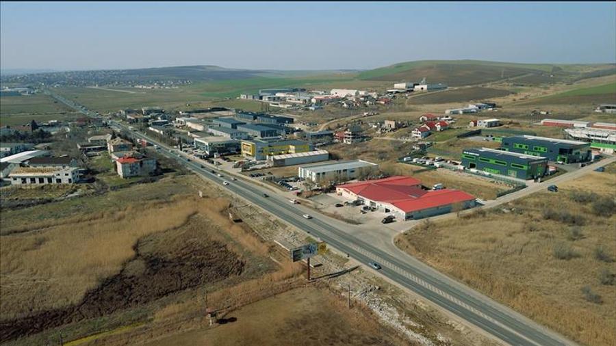 Spațiu industrial, de 480 mp, în Miroslava
