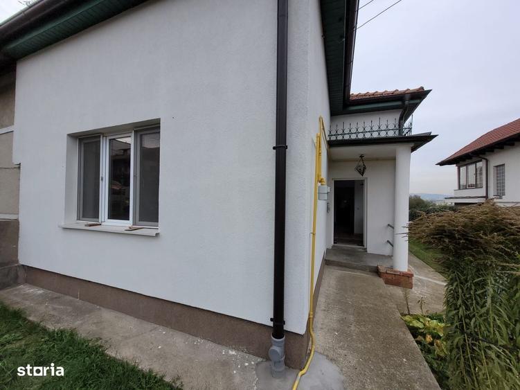 Spațiu comercial, de 100 mp, în Gruia