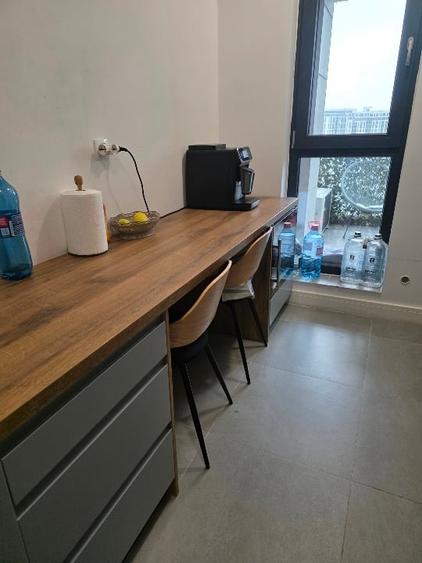 Apartament cu 2 camere decomandat, mobilat în Central