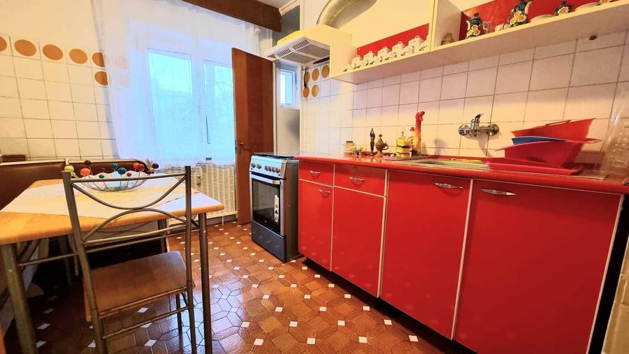 Apartament cu 2 camere semidecomandat în Aviației
