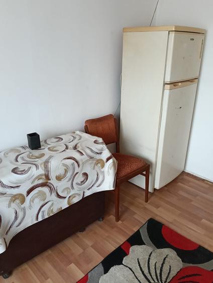 Garsonieră semidecomandată în Dacia