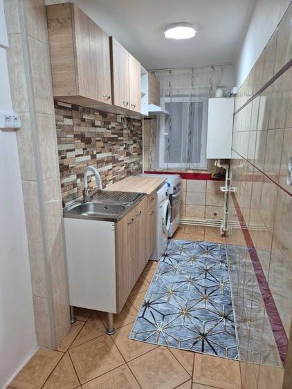 Apartament cu 2 camere semidecomandat în Nicolae Bălcescu