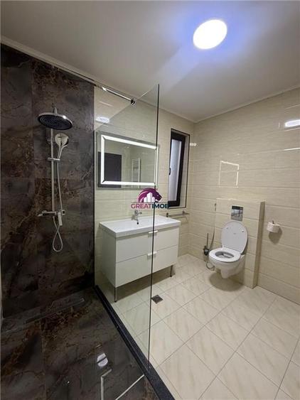 Apartament cu 3 camere decomandat în Pipera