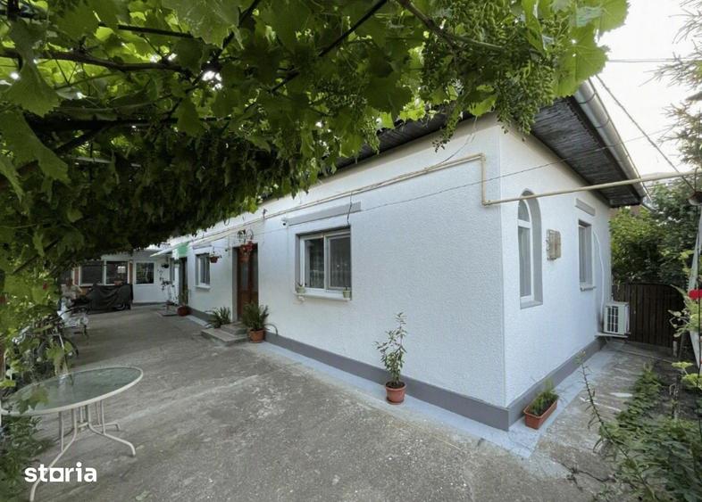 Casă cu 4 camere cu Teren 451 Mp în Central