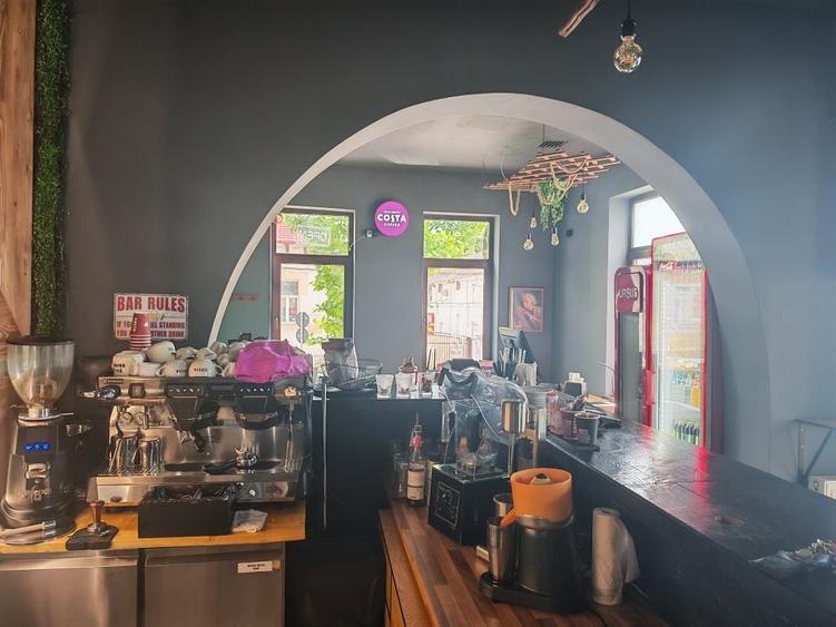 Afacere la cheie, Restaurant 40 000e - 2