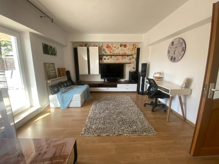 Apartament cu 2 camere în Bd. Independenței