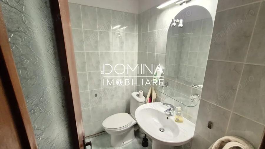 Apartament cu 3 camere decomandat în 9 Mai