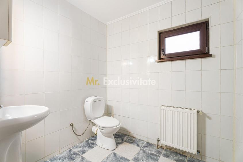 Casă individuală cu 10 camere cu Canalizare în Nord