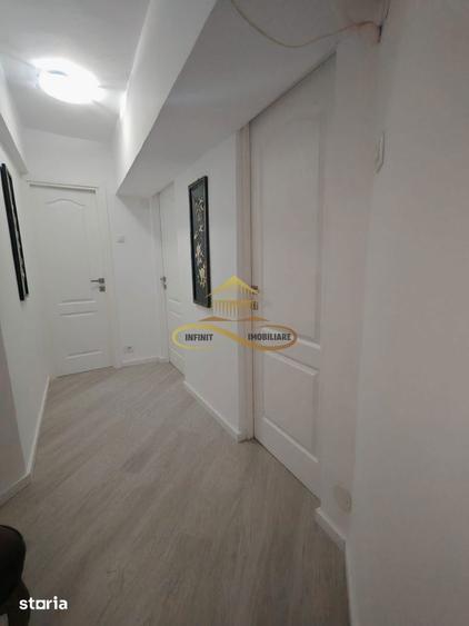 Apartament cu 3 camere în Mioriței