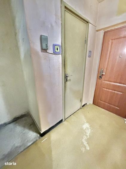 Apartament cu 2 camere nedecomandat în Tudor