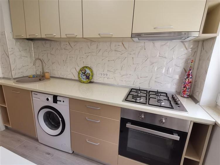 Parc Bazilescu, apartament 2 camere mobilat si utilat nou, prima inchiriere - 10