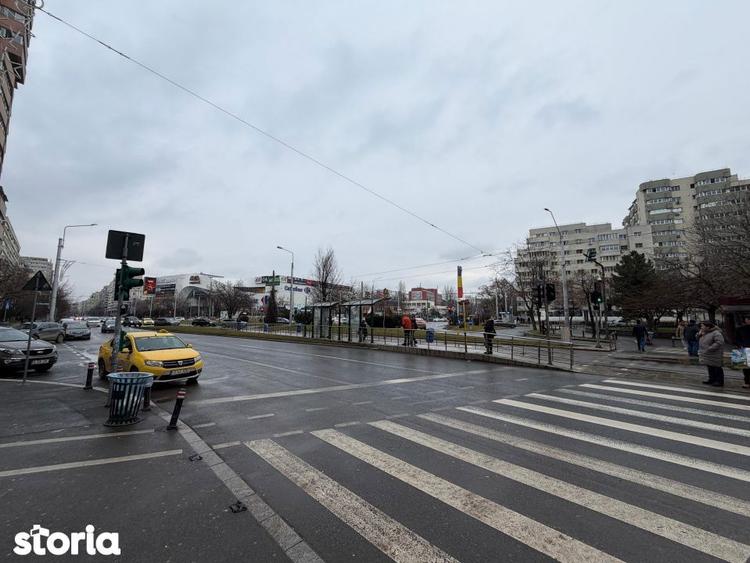 Spatiu Comercial cu Vad - Mega Mall - Sos Pantelimon - 3