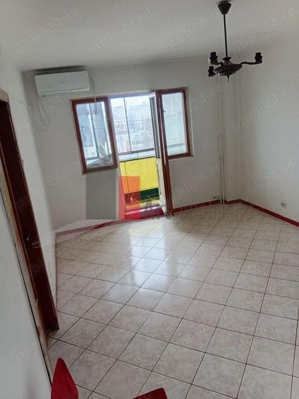 Apartament cu 2 camere decomandat, mobilat în Crângași