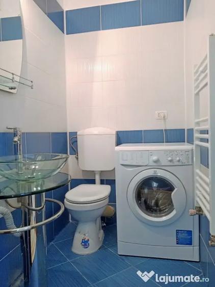 Apartament cu 3 camere decomandat în Podgoria