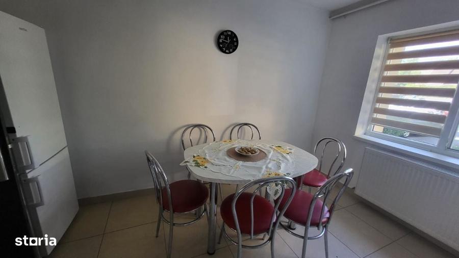 Apartament cu 2 camere decomandat în Exterior Vest