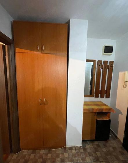 Garsoniera confort 1 Soarelui langa Spitalul Judetean bloc izolat - 2