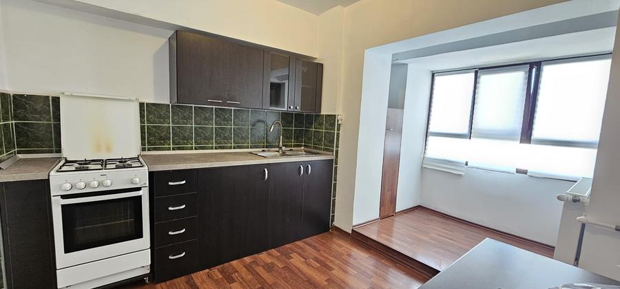 Apartament cu 2 camere decomandat în Calea Victoriei
