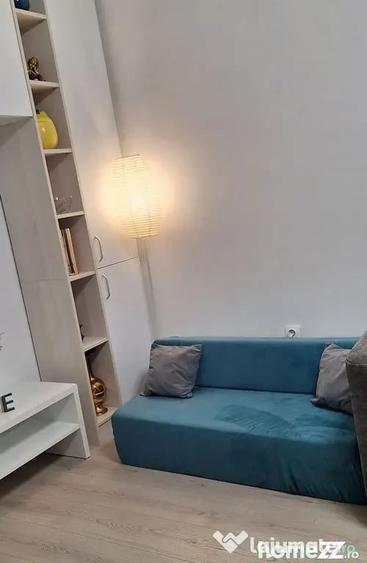 Garsonieră decomandată în Micro 20