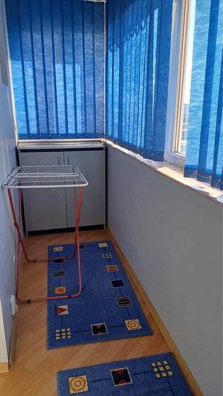 Apartament cu 3 camere în Decebal