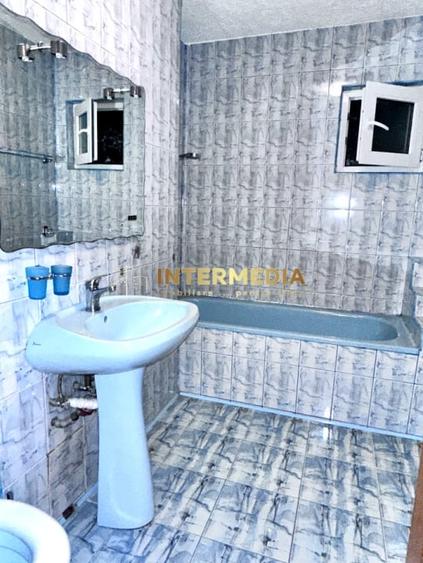 Apartament cu 2 camere decomandat, mobilat în Tolstoi