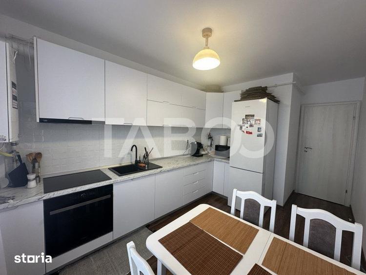Apartament cu 2 camere decomandat în Est