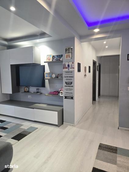 Apartament cu 3 camere în Brăilei