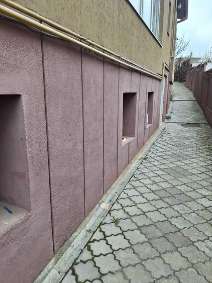 Casă cu 4 camere în Gruia