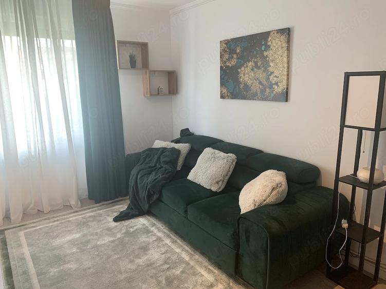 Apartament cu 2 camere semidecomandat în Central
