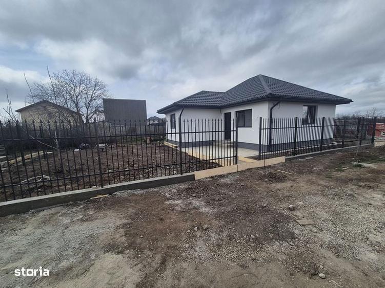 Casa de vanzare Afumati Ilfov, parter teren 300mp - 1