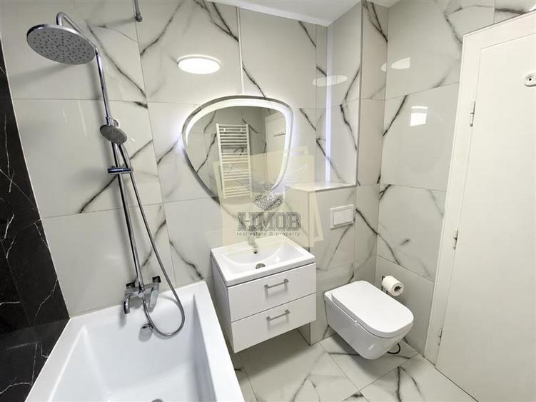 Casă individuală cu 4 camere cu Canalizare în Central