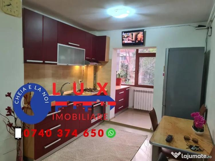 Apartament cu 3 camere decomandat în C5